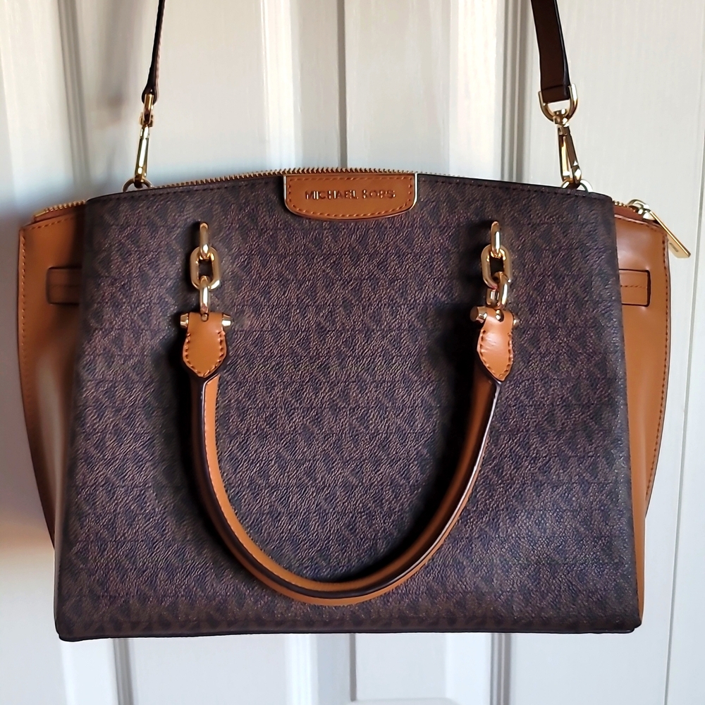 Michael Kors Purse NWOT